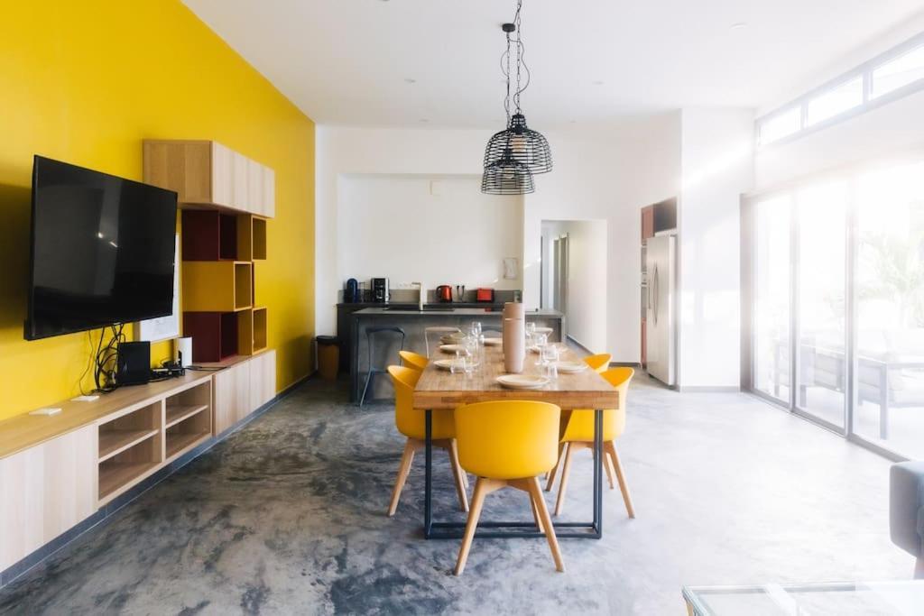 Palm Villas ساينت آن المظهر الخارجي الصورة